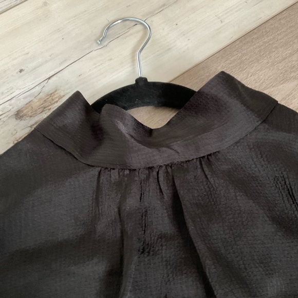 Francesca’s Blouse with Turtleneck - Picture 3 of 11